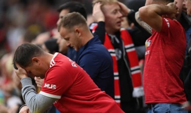 敖晓丹说星座 C罗火气大！踢人犯规拿黄牌 联赛4场球荒，后悔回曼联吗？