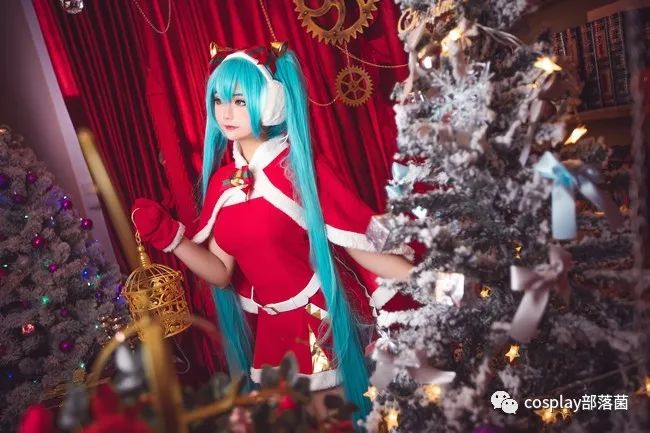 |cos：初音圣诞装COS正片，圣诞快乐