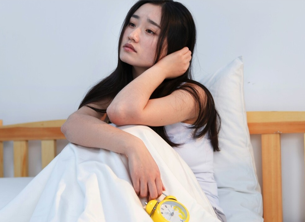 鹏鹏走江湖 “女儿,3000伙食费没了,送钱来”我:滚,300万拆迁款有给我?