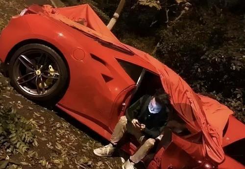 秦奋|“洗头妹”韦雪:2段感情3个娃,成功晋升亿万富婆,她真不简单