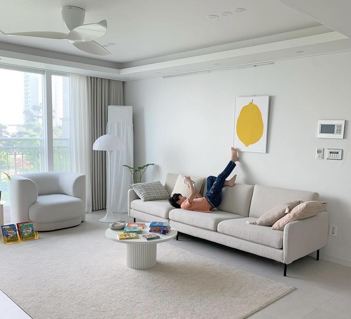 不囤积不瞎买,该扔就扔!奉行极简主义的她,把家收拾得一尘不染