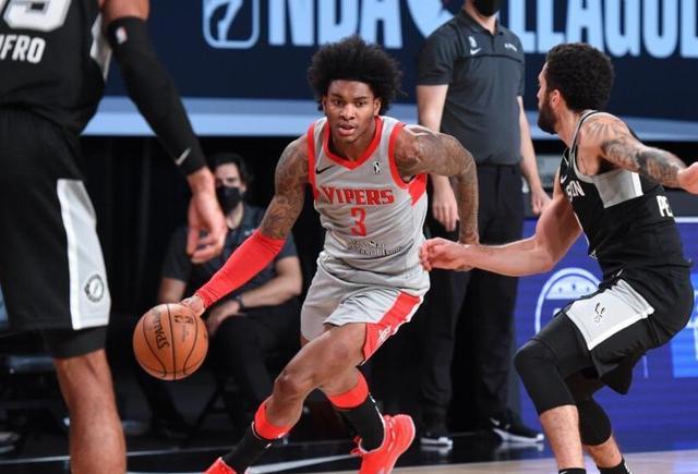 火箭队|火箭交易新动向！关注场均24+7后卫，2换2可助休城重生！