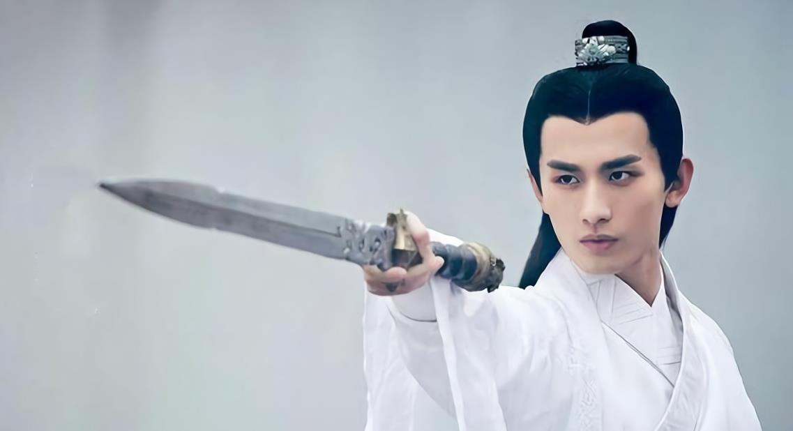 杨紫|29岁杨紫再次回归仙侠剧,男主演技颜值都不俗,看阵容要火的节奏