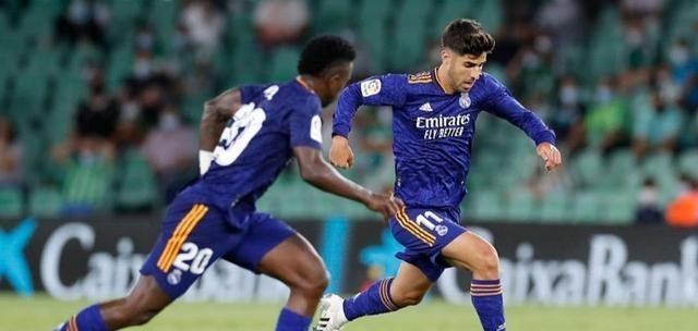 皇家马德里 皇马放大招，为姆巴佩拼了，或直接赶走顶级边锋，腾出球衣号码！