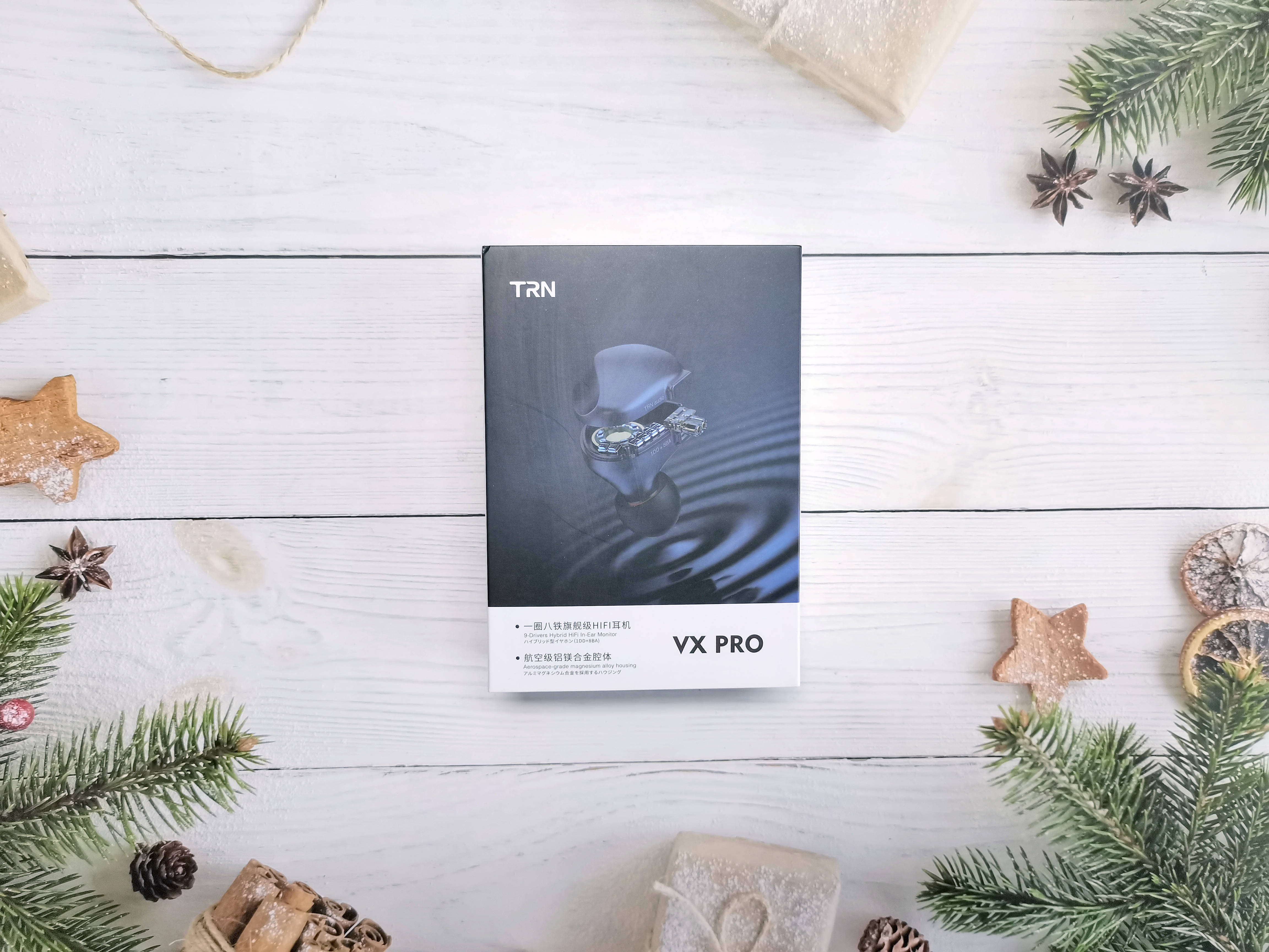 联想|TRN VX Pro耳机上手评测，搭载了一圈八铁的旗舰级HIFI耳机