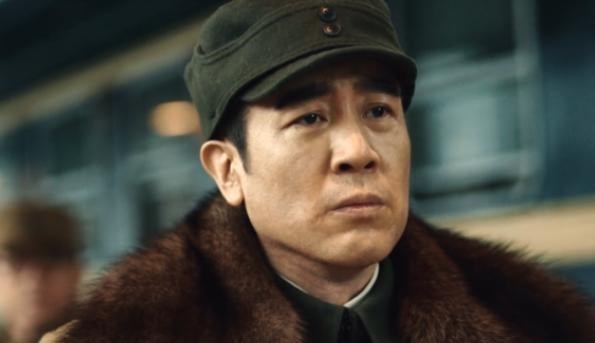 胡小小乖|《大决战》90后小花傅冬菊，被于和伟赏识，成为他旗下的艺人