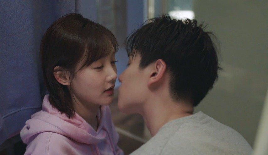 胡一天|胡一天连播三部剧，霸屏后又进组，然而一看女主突然不期待了