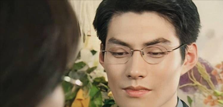 严屹宽|可以写进教科书的浓颜系美男，无一例外都是西方骨相加东方皮相