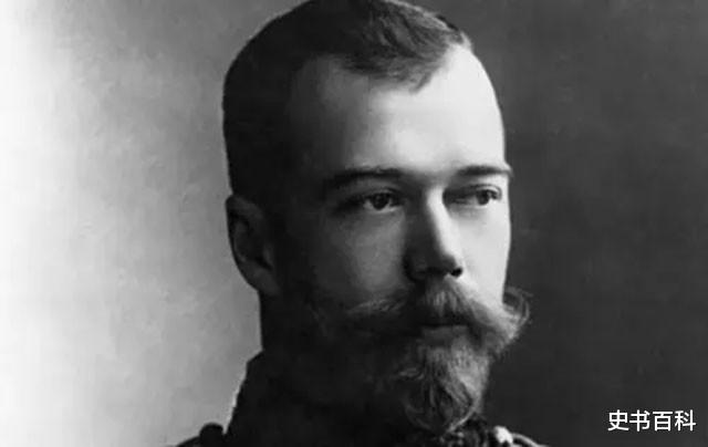 斛珠夫人|一代美神杨丽坤精神失常，28岁未婚，因药物关系一度胖到180斤