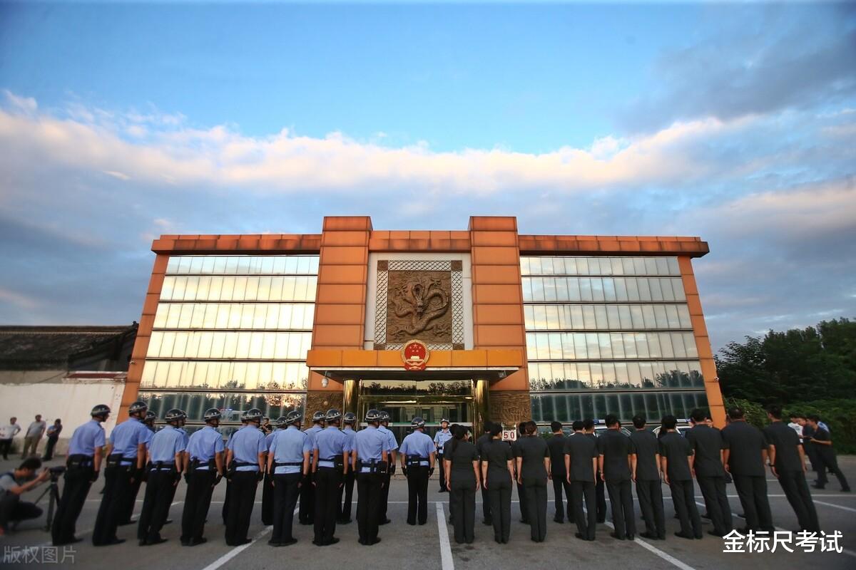 |法院也招聘厨师，看看这些条件满足吗？网友表示不简单！