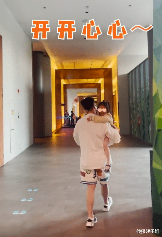 陈赫|陈赫晒父女合照为小儿女庆生，安安和妹妹长势喜人，张子萱未出镜