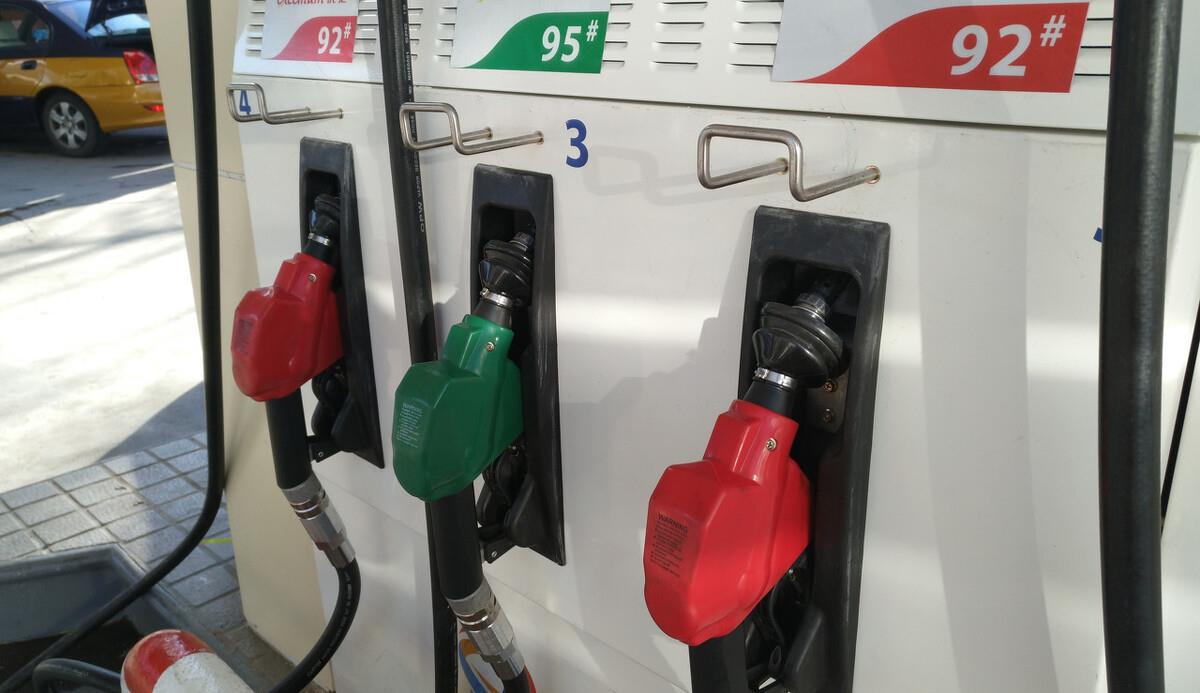 油價調整消息：今天8月24日，最新調整後全國92、95號汽油零售價-圖2