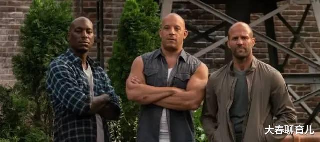 章子怡|有这4个特征的人，越老颜值就越高