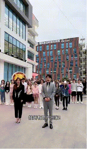 快手视频|12小时卖20亿？手捏8000万粉丝的辛巴再搅江湖