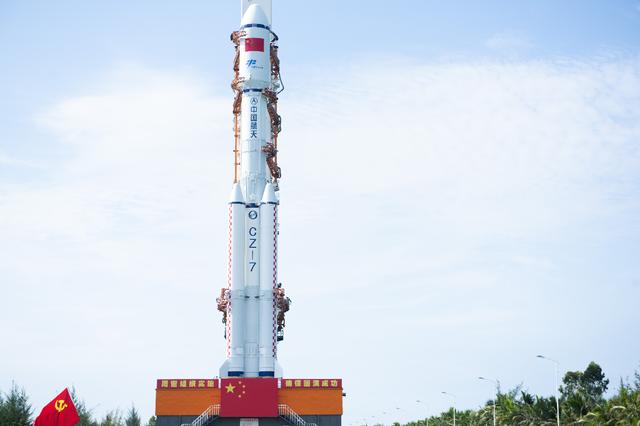 月亮 太空物流公司再发货，天和核心舱喜签收