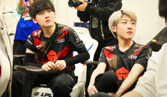 jackeylove|JKL直言新赛季最想碰BLG 并为纪录片言论致歉369