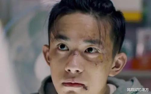 王源|我得向TFboys道个歉，现在除了王源，其余两个演技都相当了得