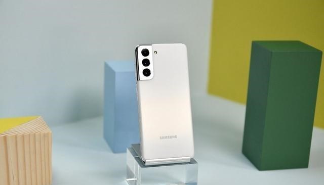 三星Galaxy|8+256G从7999来到5939，降2060元后，多少人还支持三星？