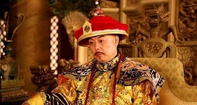 乾隆|乾隆在路边吃瓜，说瓜农的西瓜很甜，转角没多远突然下令处死瓜农