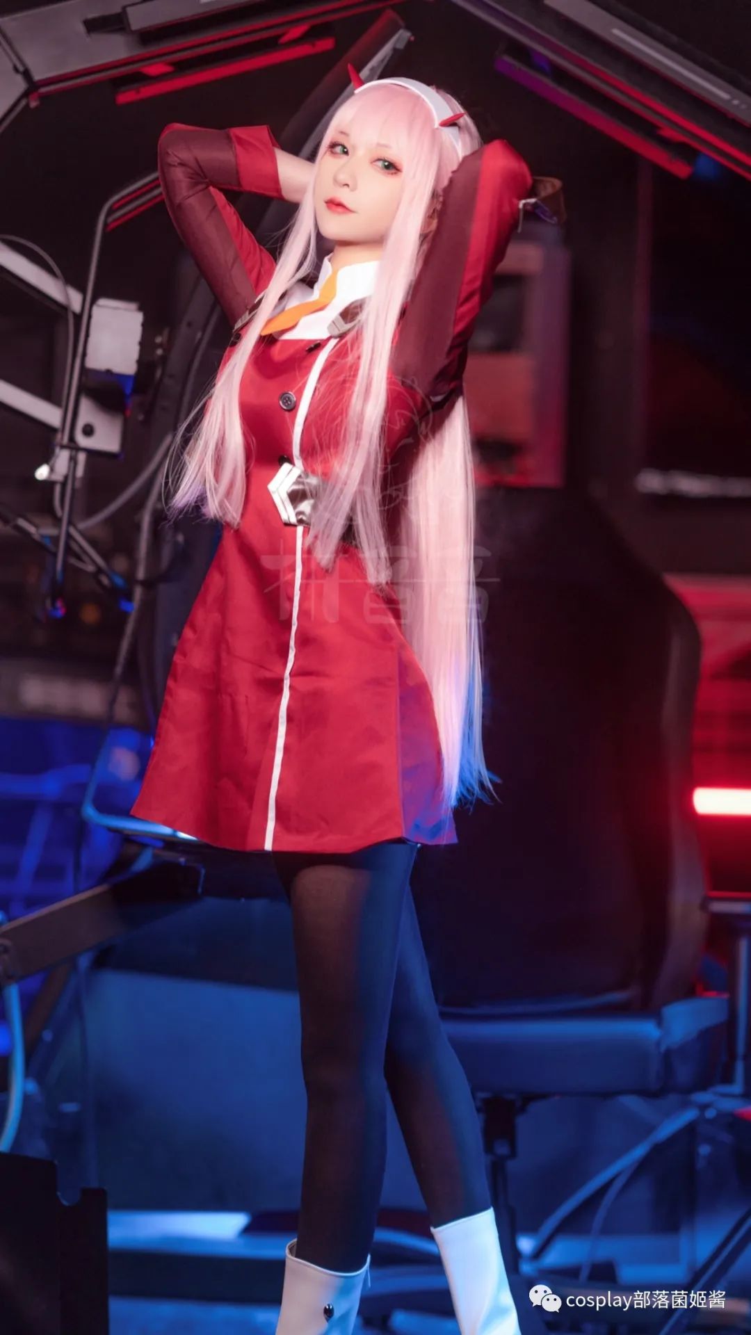 |cos：圣诞节02cos正片@拼音音