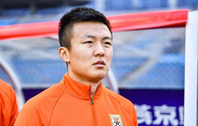 李鐵|李鐵下課傳好消息！李霄鵬上位后，這3名球員受重用，王大雷上榜