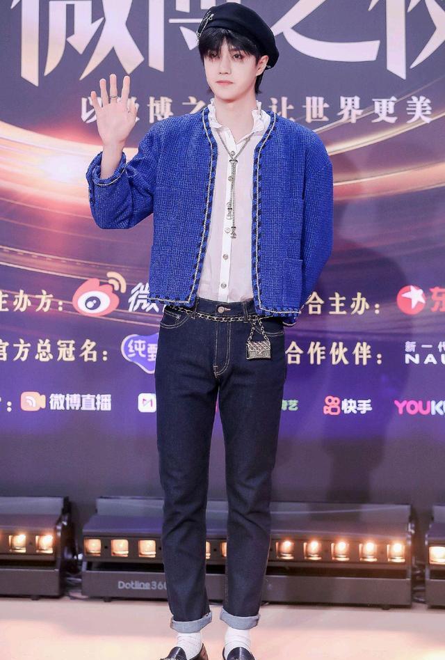 短发|王一博短发重现,百变造型成看点,品牌大佬在线为其打榜!