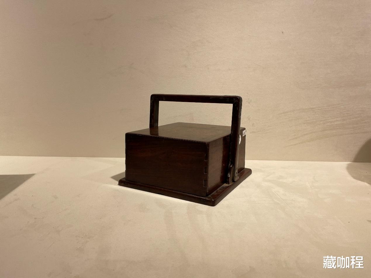 压胜钱|玩不厌精，黄花梨小方盒提梁可折叠