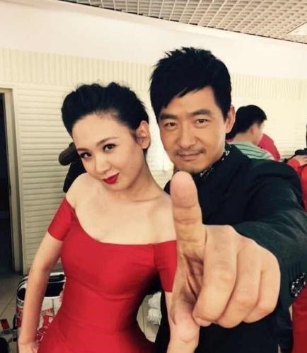 郑恺|郭晓东：夫妻共庆结婚纪念日，时间引争议自己说15年程莉莎说14年