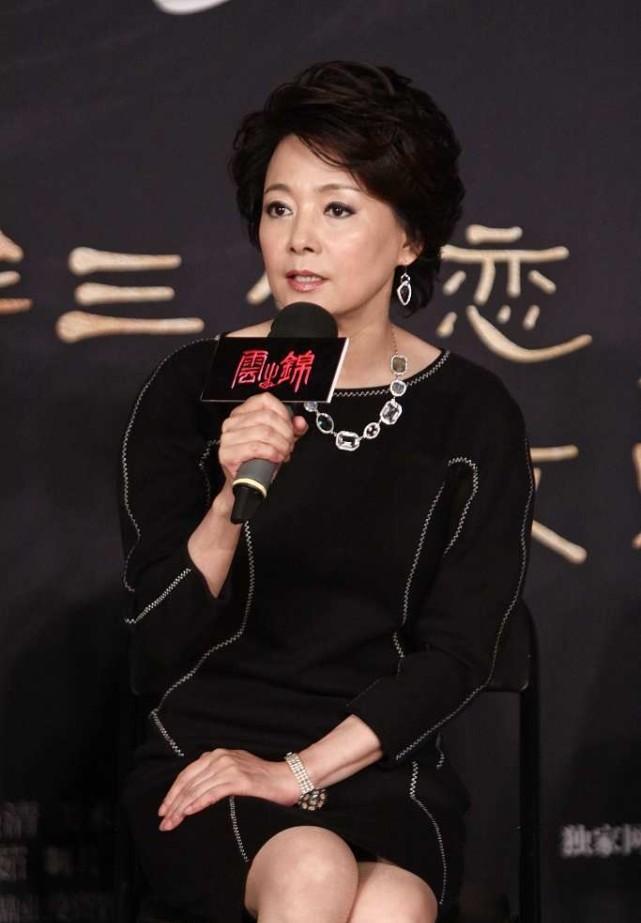 BiuVogue|张瑜真的是50后吗？颜值精致还自然，不愧是《庐山恋》的女主角