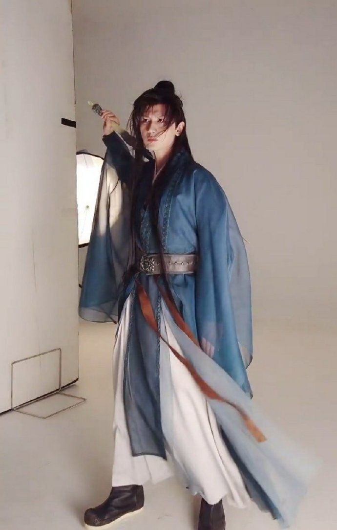 杨幂|成毅新剧将上映，搭档“顶流制造机”杨紫，这是要爆火的节奏