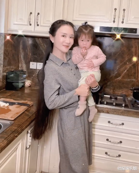 陈亚男|张纪中晒老婆女儿秀幸福，杜星霖罕见直面争议：破事不往心里装