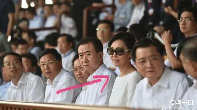 王思聪|国内最神秘的女富婆，拯救了王健林和王思聪两父子，深藏功与名