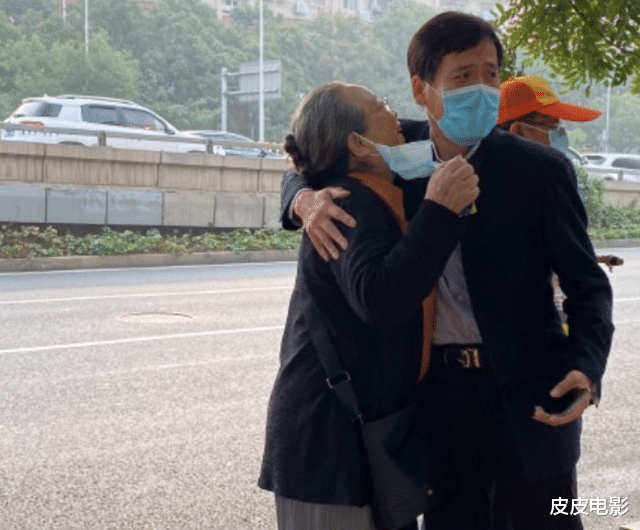 申军谊|《便衣警察》34年，女主角历经破产至今单身，女配角嫁给了大导演