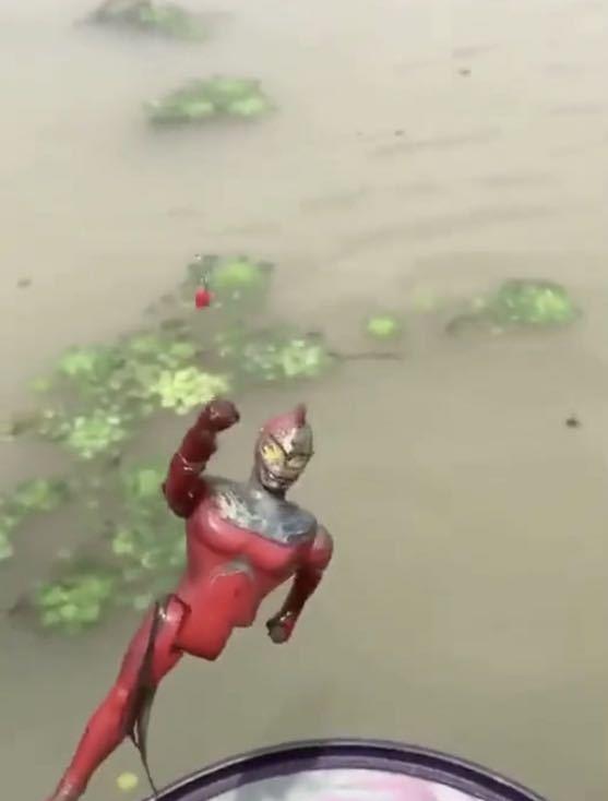 |除了钓不到鱼，真的什么都能钓到，你都钓起来过哪些奇葩？