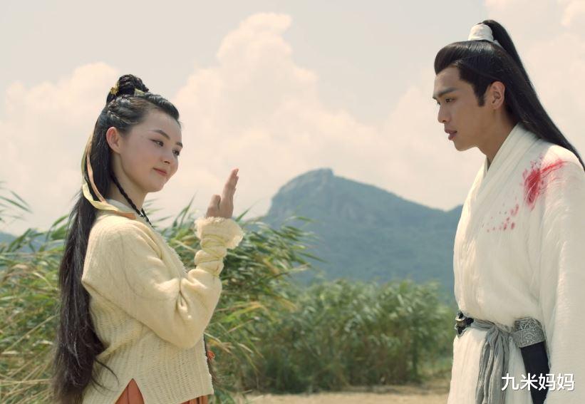 张若昀|《雪中悍刀行》第12位美女登场，呵呵姑娘没有大熊猫，笑起来好看