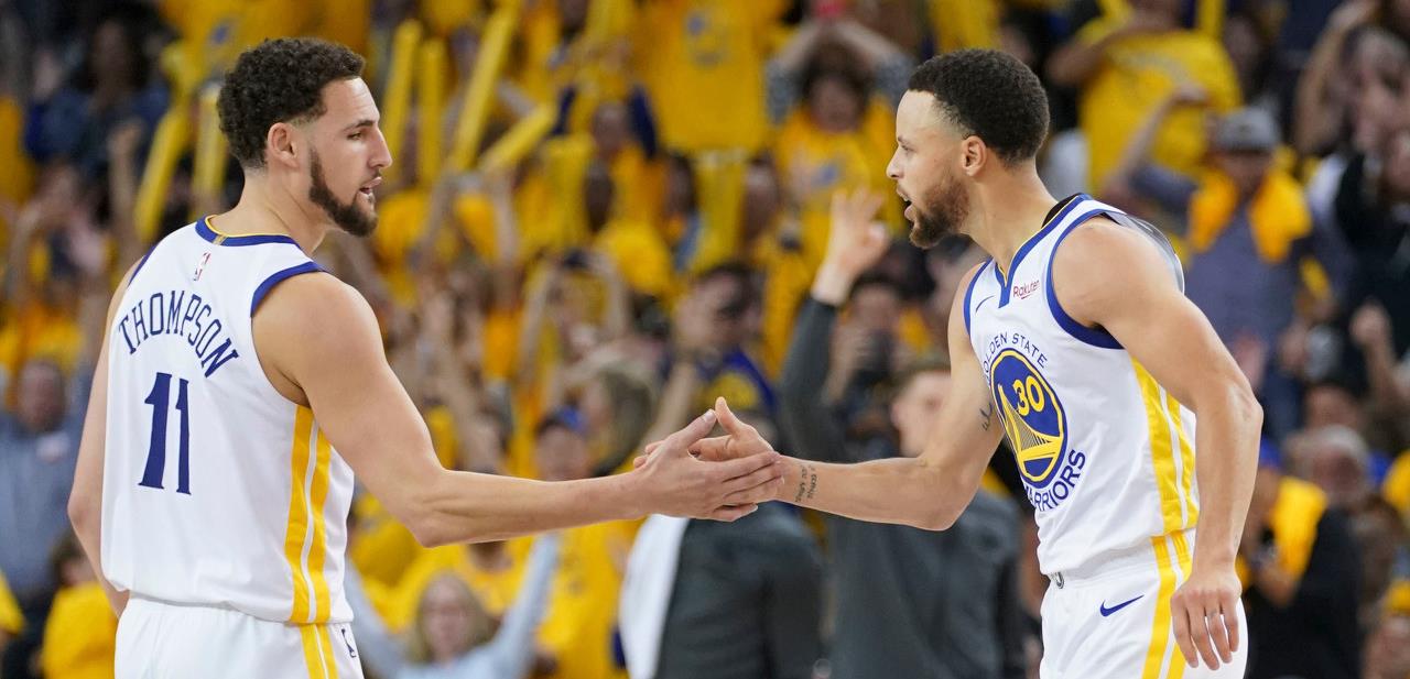 勇士隊|一簽一裁！勇士陣容升級，庫里追夢連迎喜訊，克萊維金斯再送利好