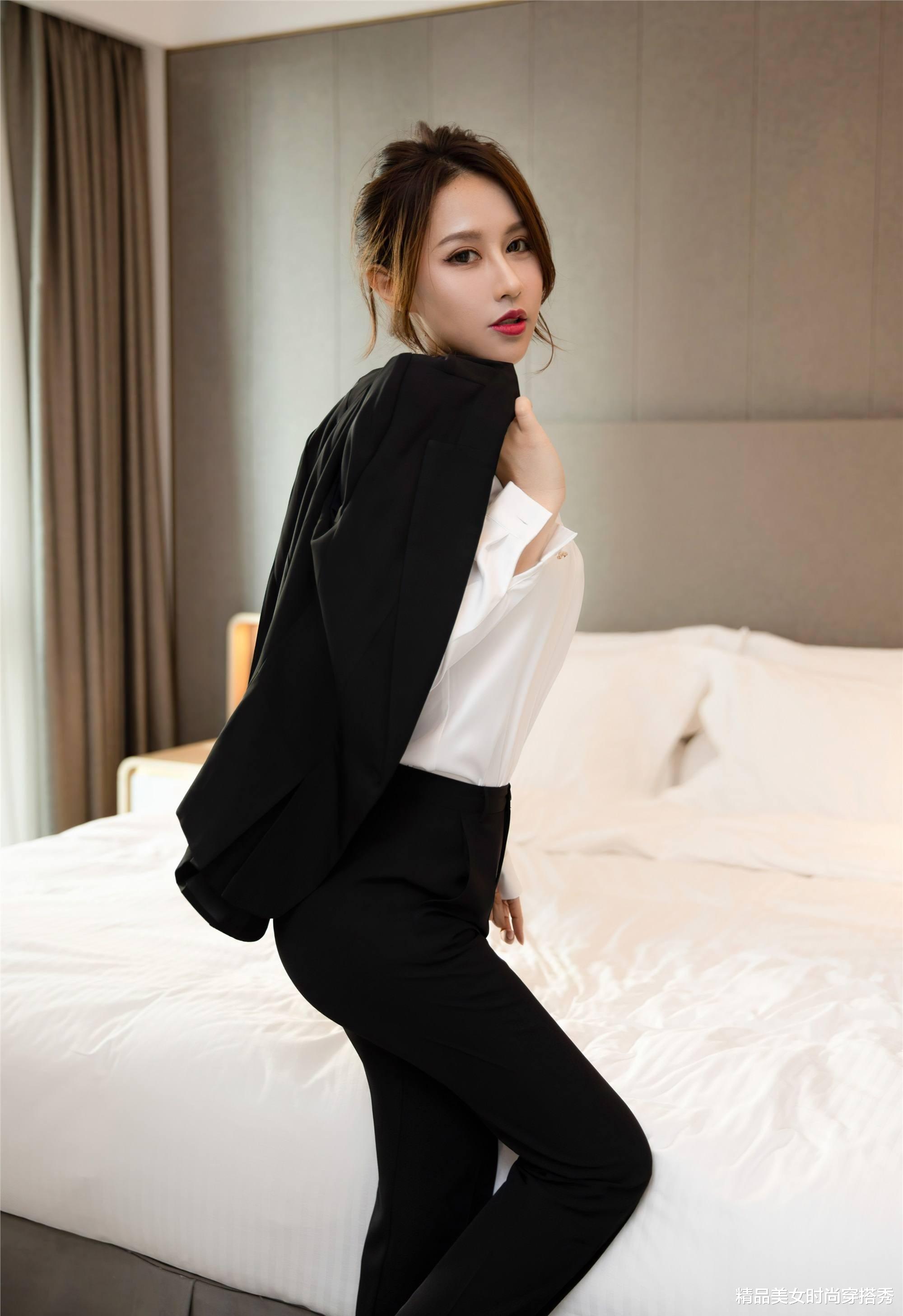 |西装控的女生看过来，西装套装搭配让你成为职场最靓的女王