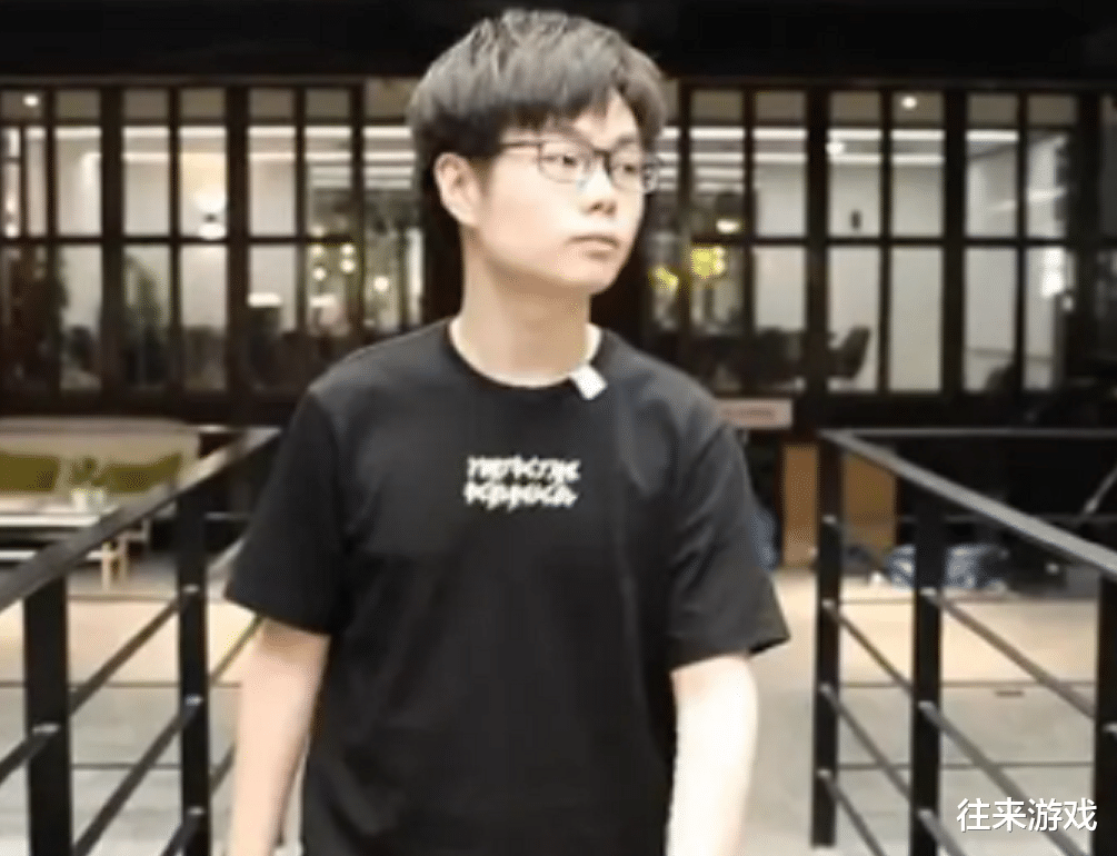 寂然|寂然打上巅峰28名，随后查看诸葛亮国服榜单，1句话让众人炸锅！