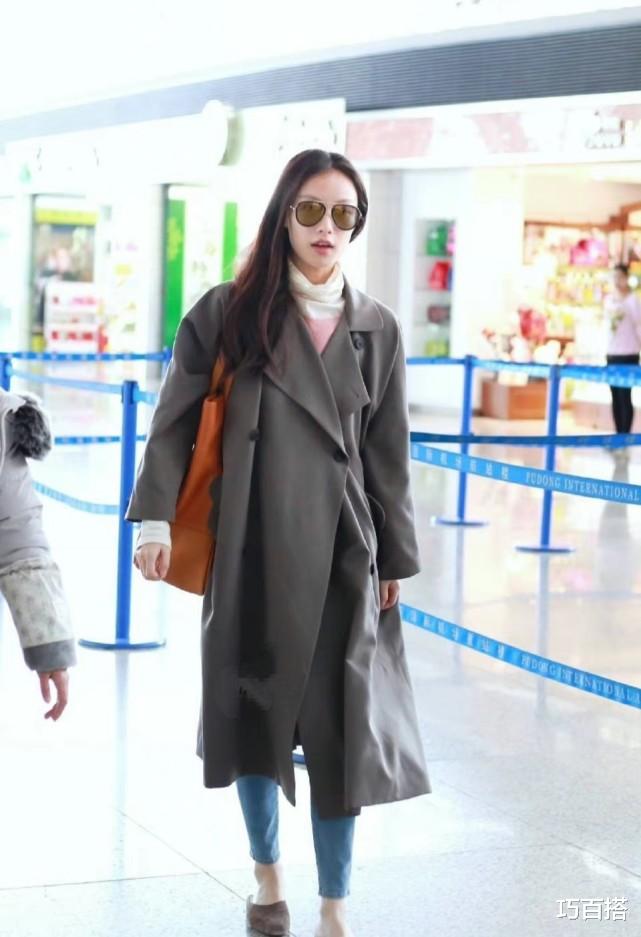 章子怡|倪妮在机场办起了“时装秀”，独特的保暖造型，让人大开眼界