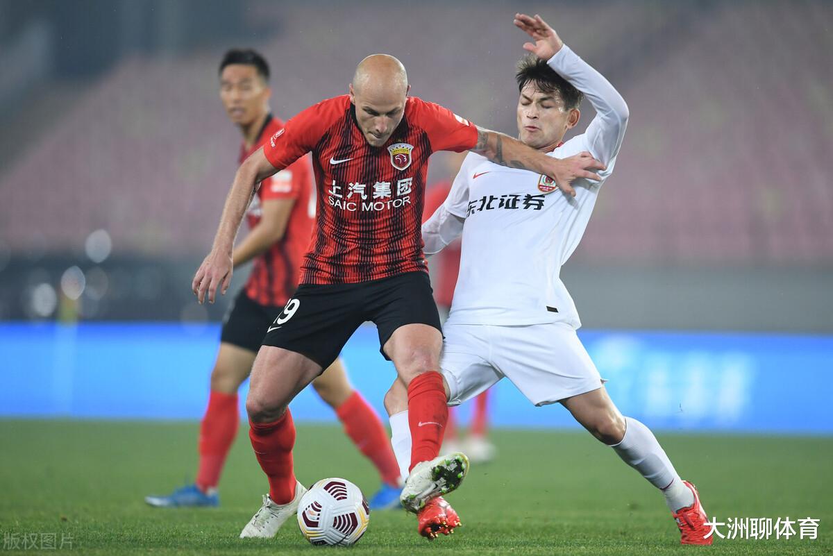 朗多|晚上20点！中超传来喜讯：前英超名将落选国家队，武汉队不好受了