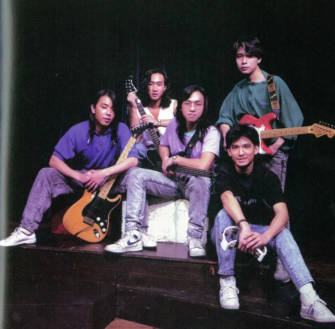 黄家强|最近须知要说清楚，这是黄家强在Beyond乐队中演唱的第一首经典情歌！