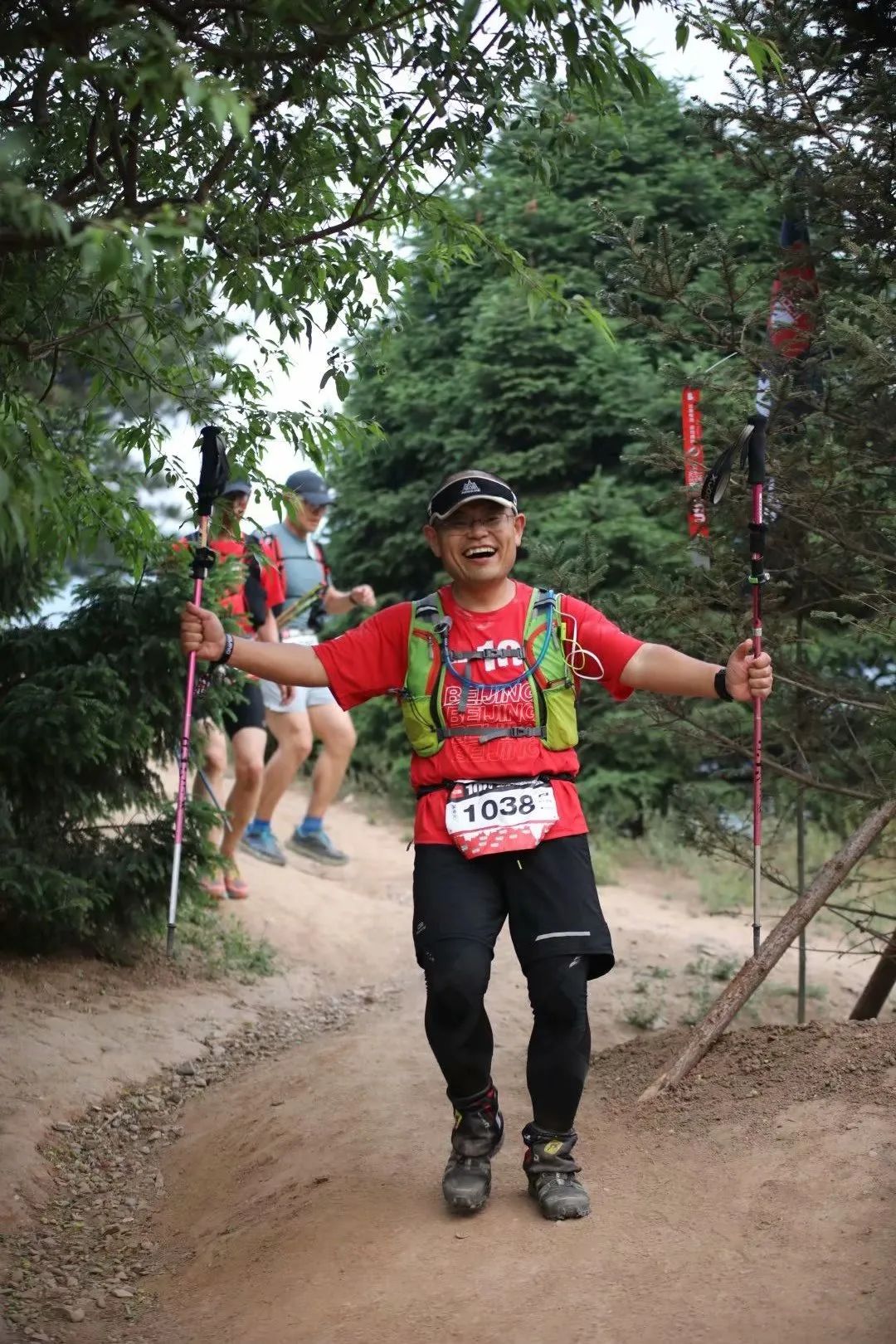 跑步|7年前200多斤胖子，如今42小时完赛168公里，他说：人生需要折腾