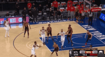 罗斯|又是绝杀！让15000人闭嘴！第一场就炸！只有罗斯能硬刚他......