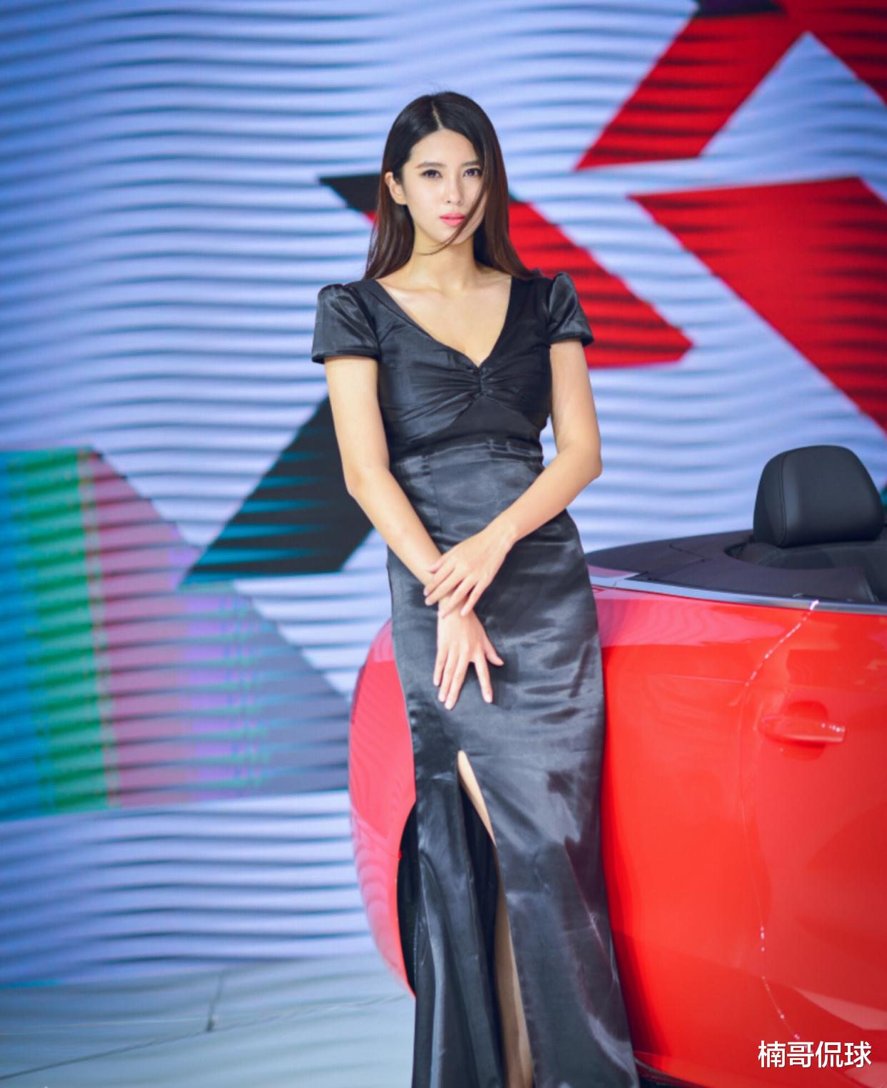 刘晓宇|刘晓宇前女友晒瘦身照！秀腹肌上衣成亮点，他打出尴尬数据引热议