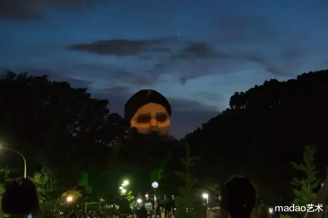 设计师已经不止接地气，都开始接地府了，让你知道什么叫作惊悚