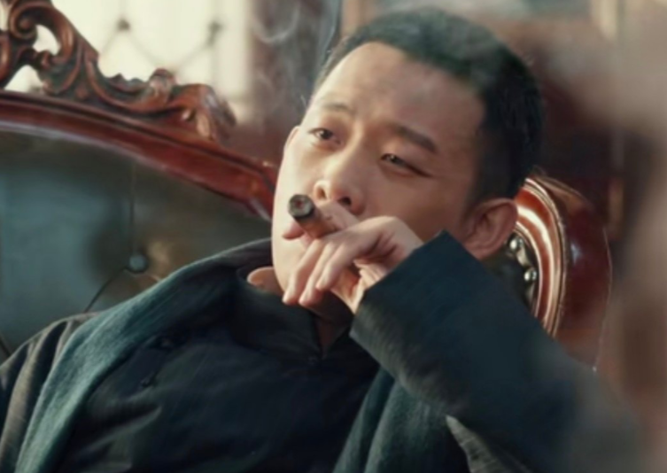 张译|比肩《扫黑风暴》的新剧来了,张译演男主,看到女主:我没眼花?