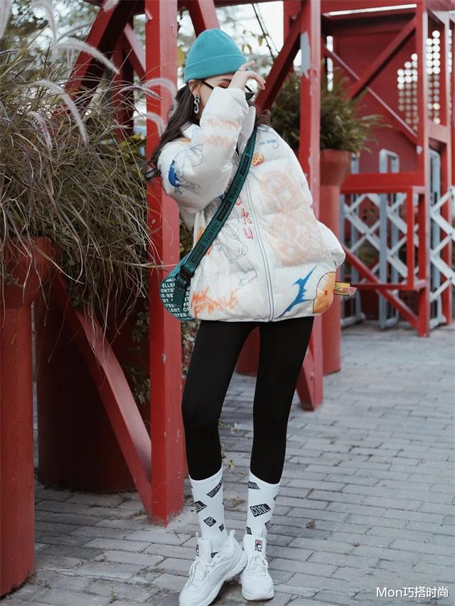Mon巧搭时尚 “打底裤”怎么穿才显时髦?这些冬季的穿搭思路别错过,温暖显瘦