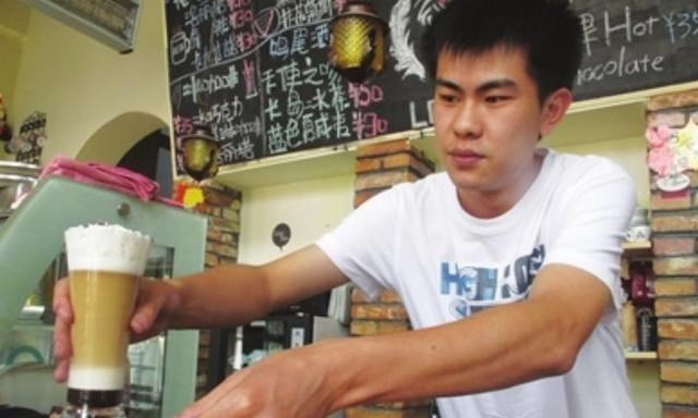 雪落无尘谈|考生在高考后选择“容貌改造”，到底是好事坏事？听听学姐怎么说