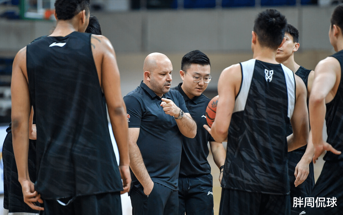 北京男籃|CBA突傳重磅消息，打破聯(lián)盟爭冠格局，北京首鋼成冠軍熱門