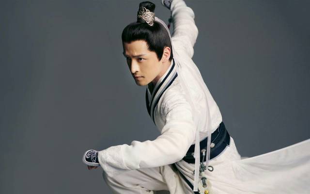 刘亦菲|刘亦菲否认与胡歌结婚，两人至今未婚未育！记者：大瓜已被当事人买走